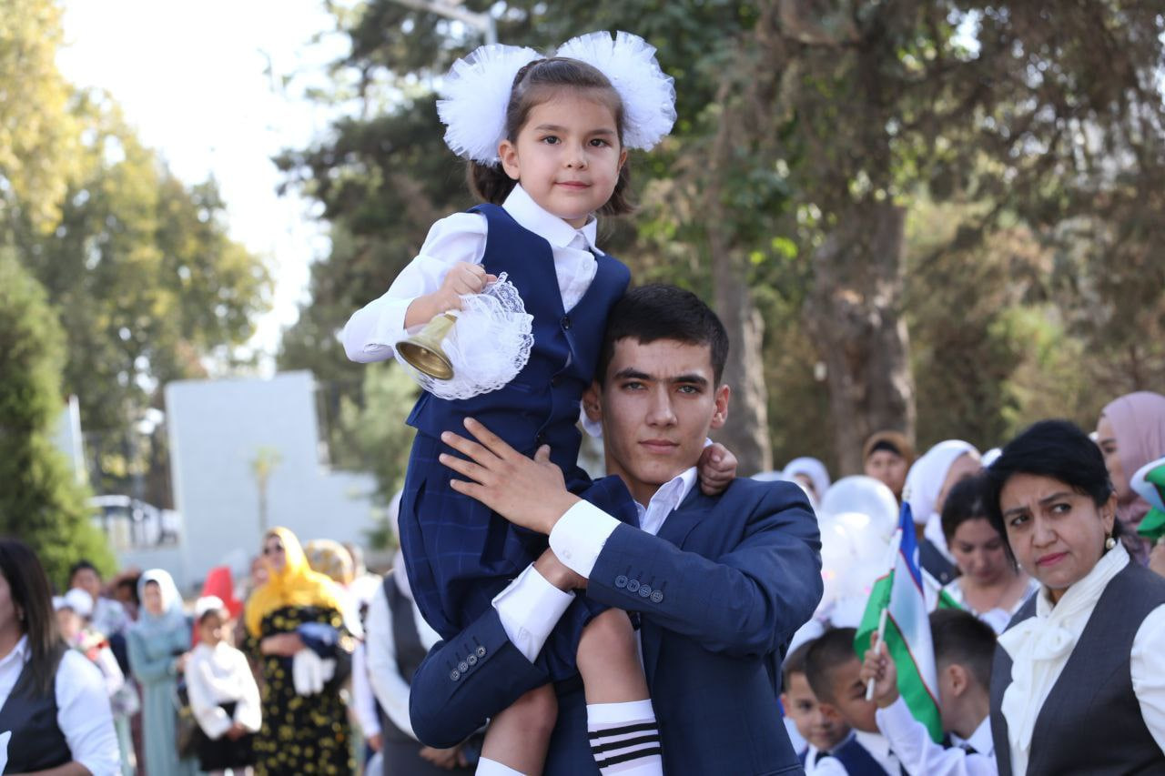 The Ministry gave instructions on organizing "First Bell" and "Independence Lessons."