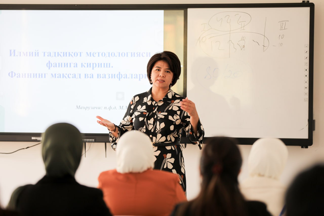 Is it mandatory for a teacher studying part-time to improve their qualifications?