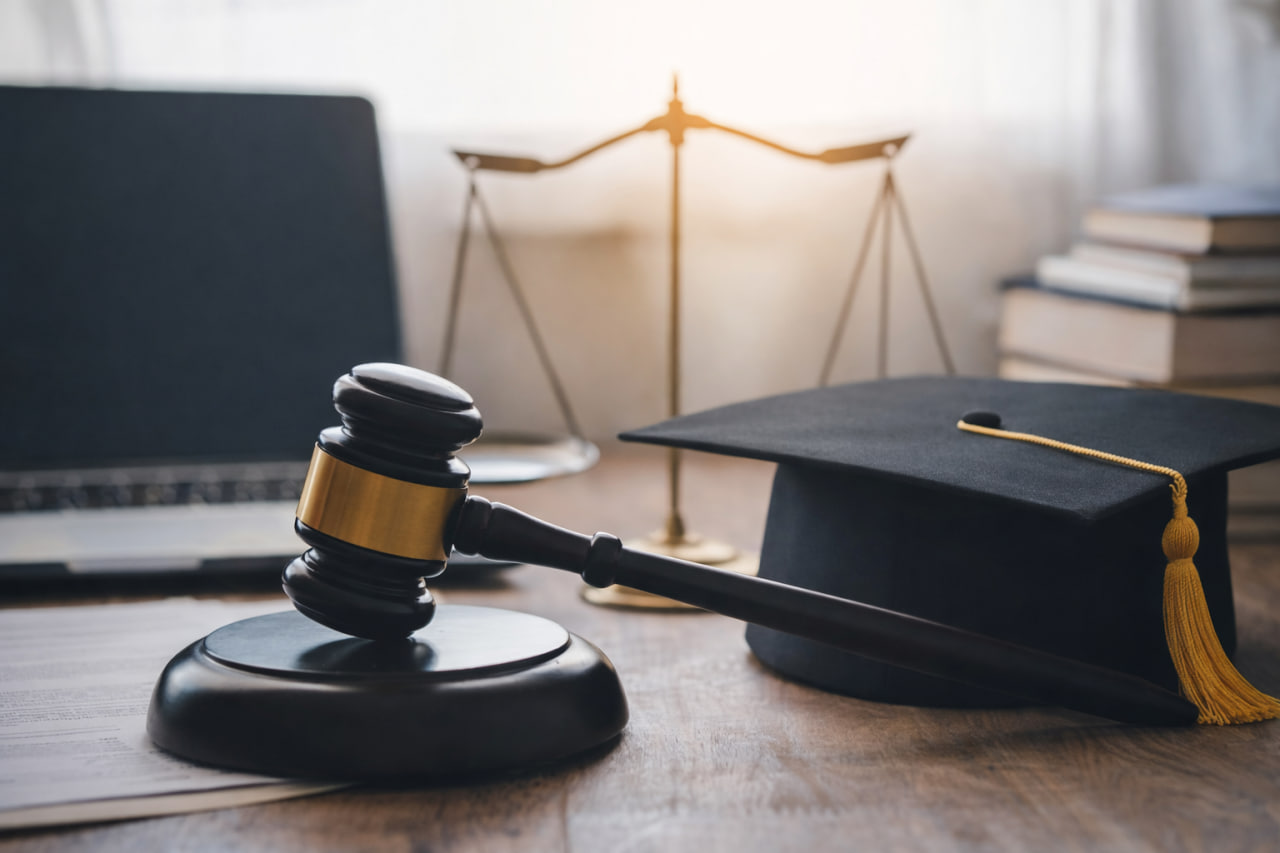 The education sector was recognized as one of the "leading" sectors in terms of the number of violation complaints.