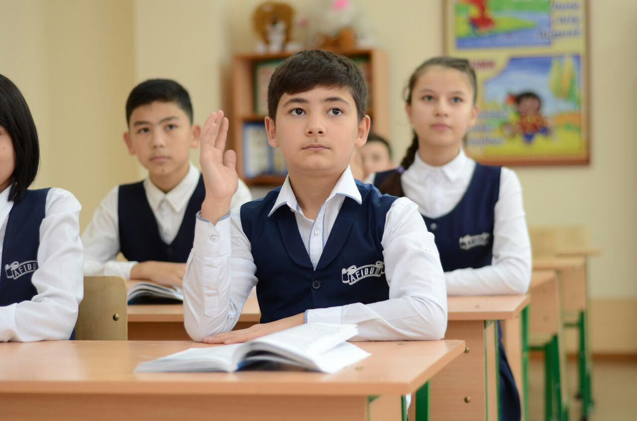 Ba’zi bolalar 12 yillik ta’limda, ba’zilari 11 yillik ta’limda o‘qiydi