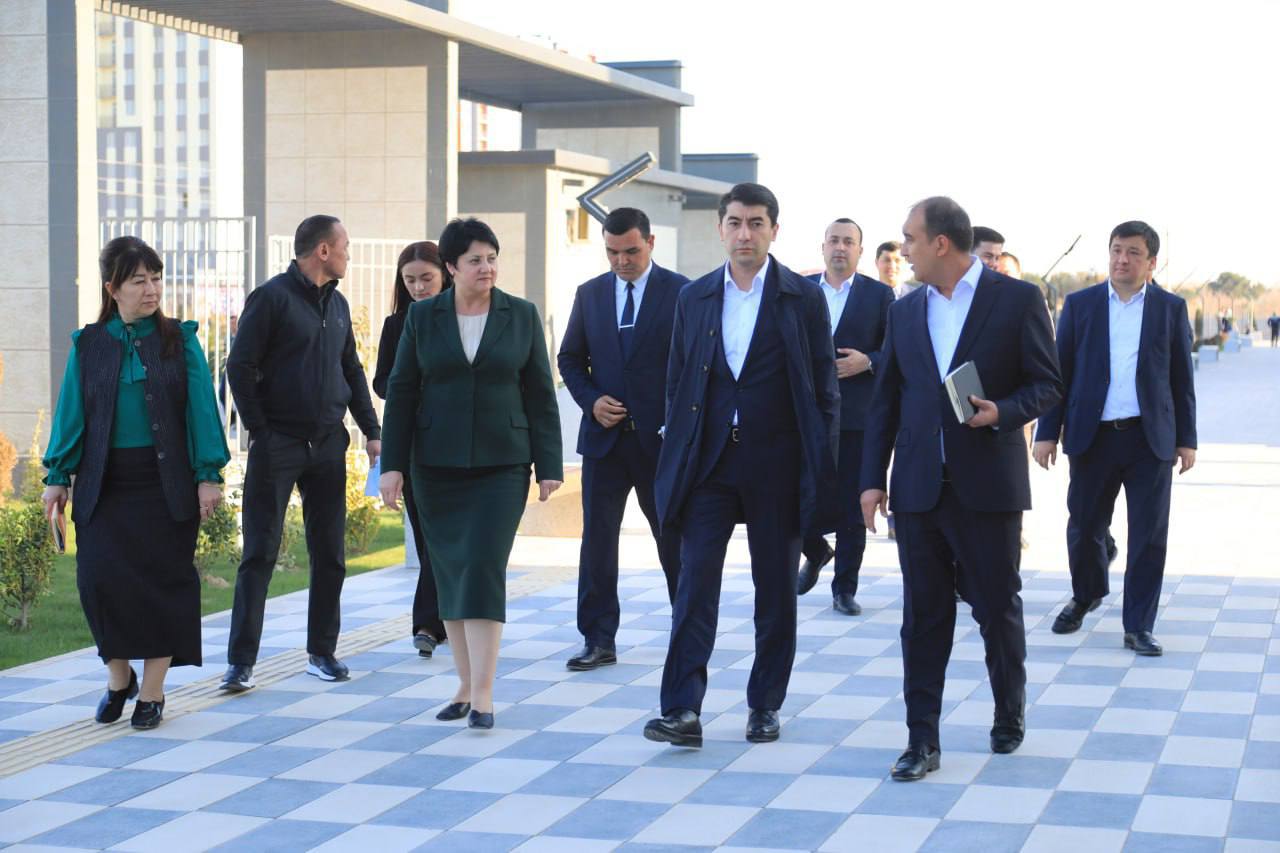 Yangi “ta’lim kuratori” Ilxom Siradjev ilk bor jamoatchilikka ko‘rinish berdi